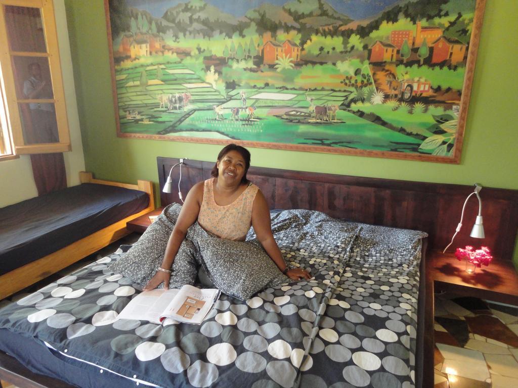 Meva Guesthouse Antananarivo Luaran gambar