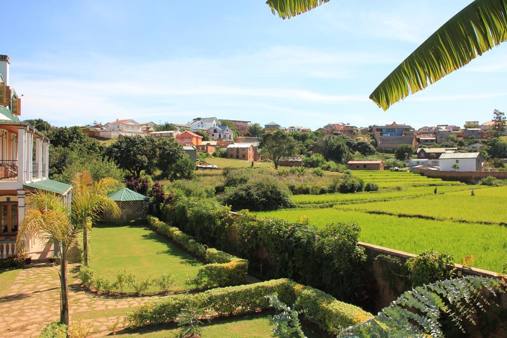 Meva Guesthouse Antananarivo Luaran gambar