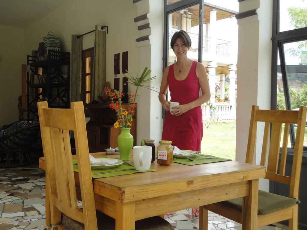 Meva Guesthouse Antananarivo Luaran gambar