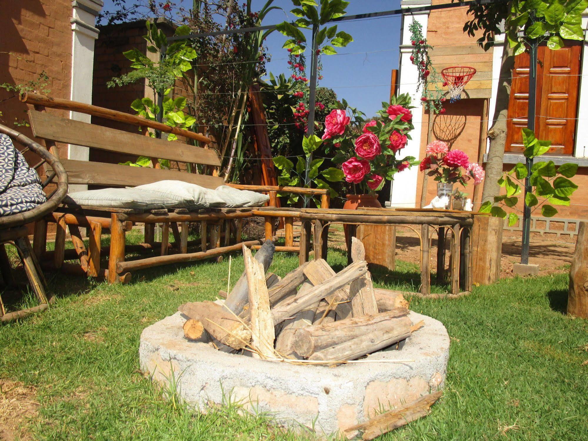 Meva Guesthouse Antananarivo Luaran gambar