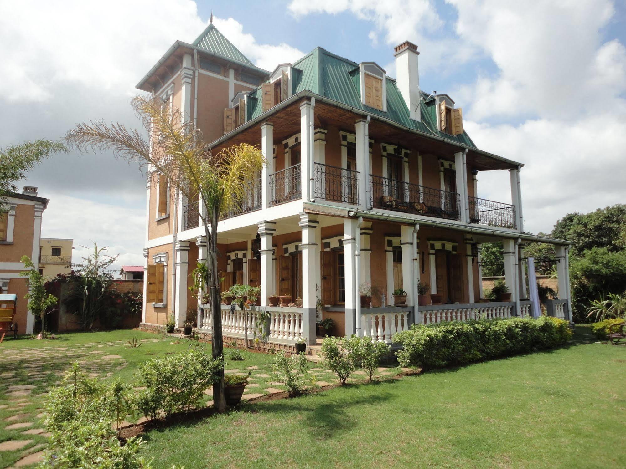 Meva Guesthouse Antananarivo Luaran gambar