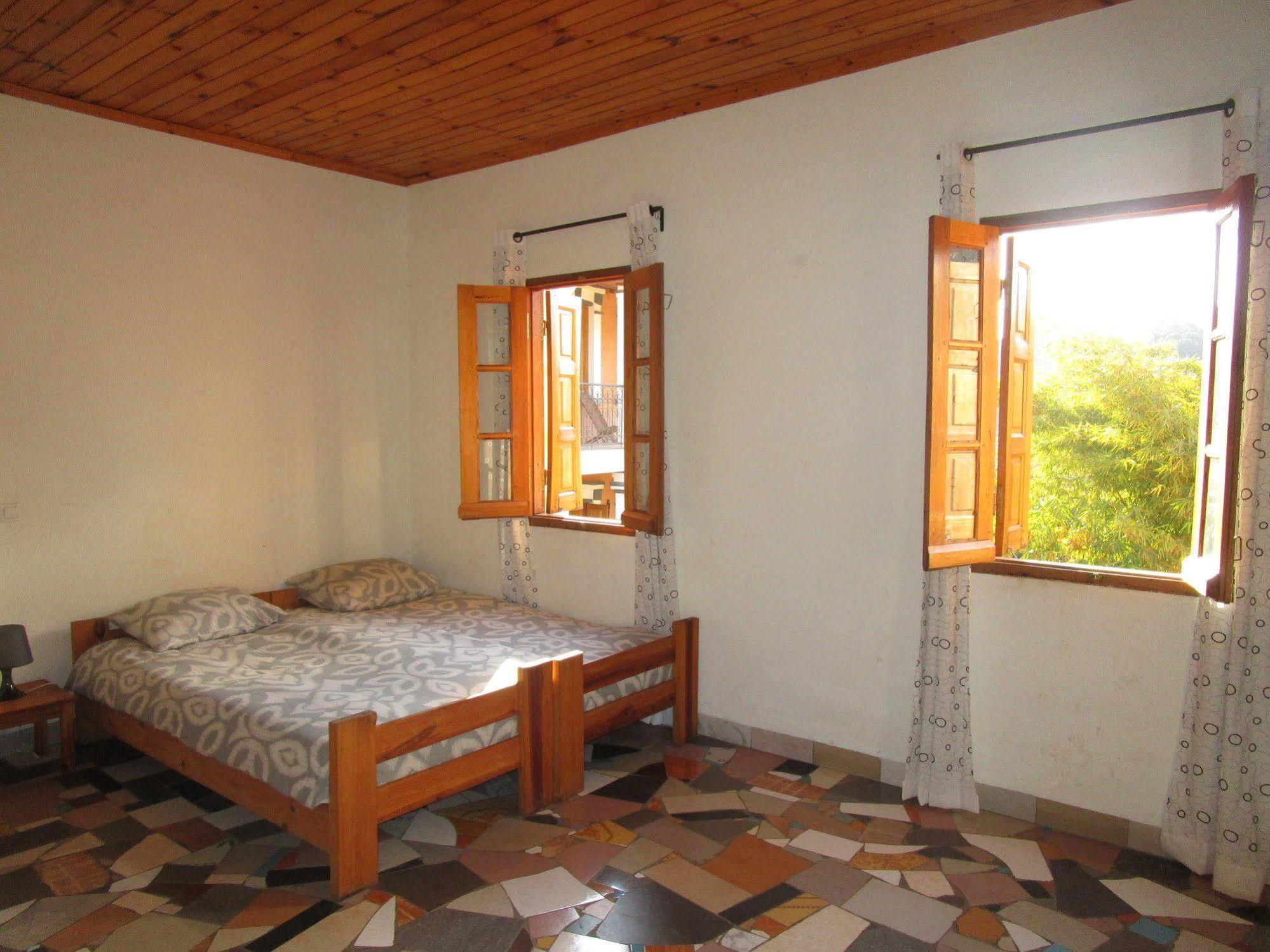 Meva Guesthouse Antananarivo Luaran gambar