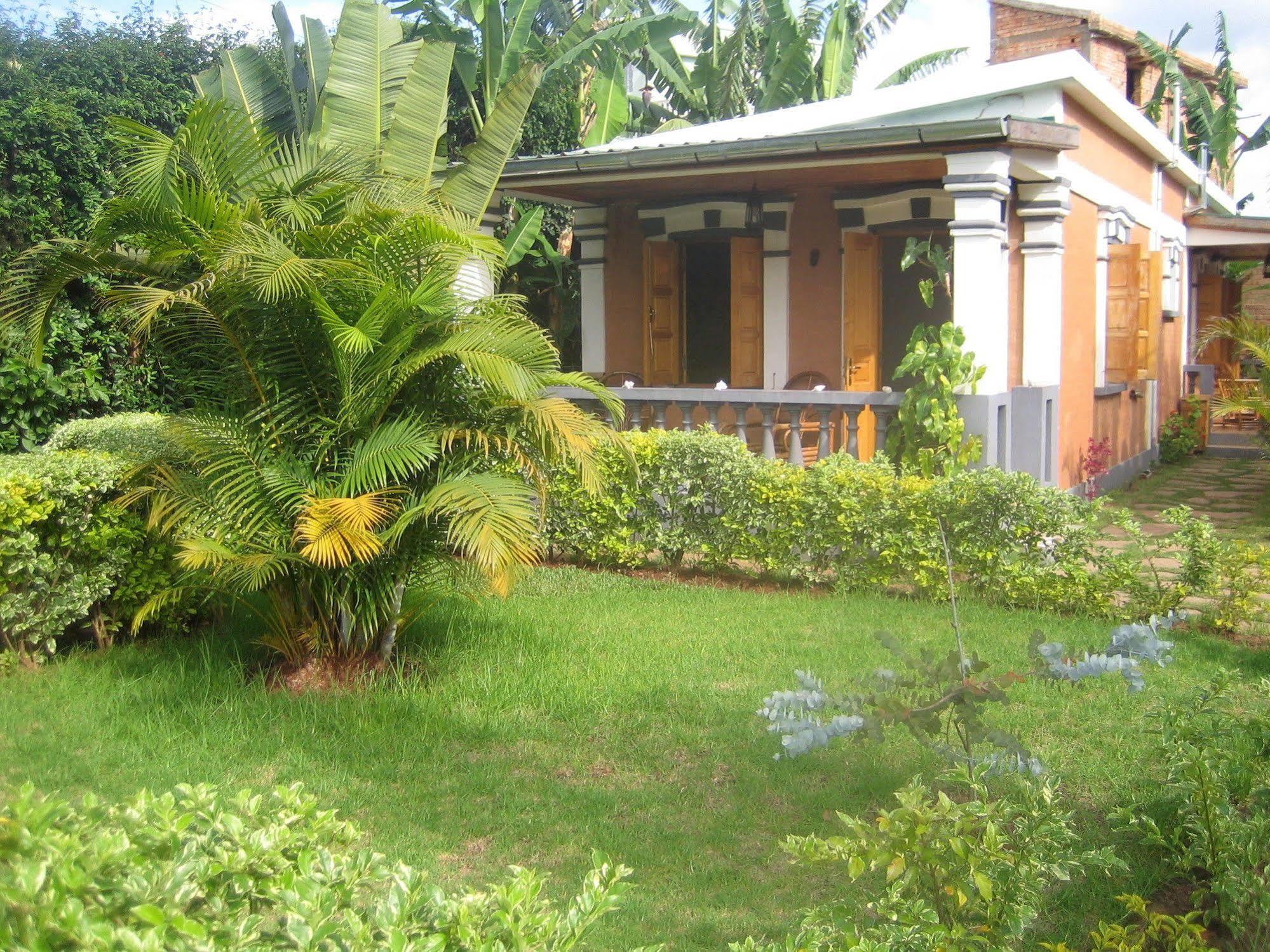 Meva Guesthouse Antananarivo Luaran gambar
