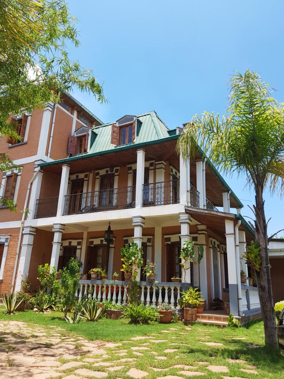 Meva Guesthouse Antananarivo Luaran gambar